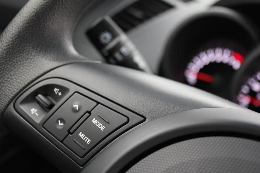  Kia Soul Base 1.6L Eco 2012 года  (фото 29 из 50)